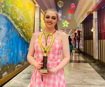 AM4U Most Oustanding Singer 2023 is Laura Hugill