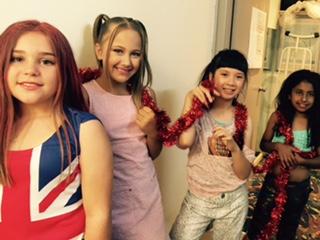 AM4U Performance Group Children