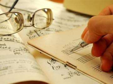 Music theory lessons main image