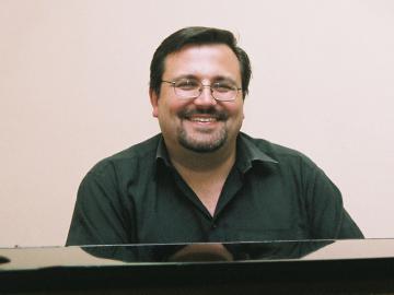 Teacher Peter Sagar main image.