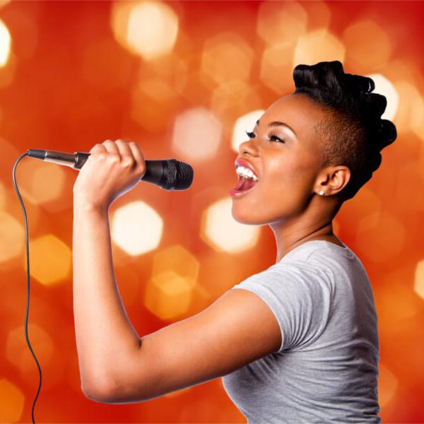 Singing lessons main image.